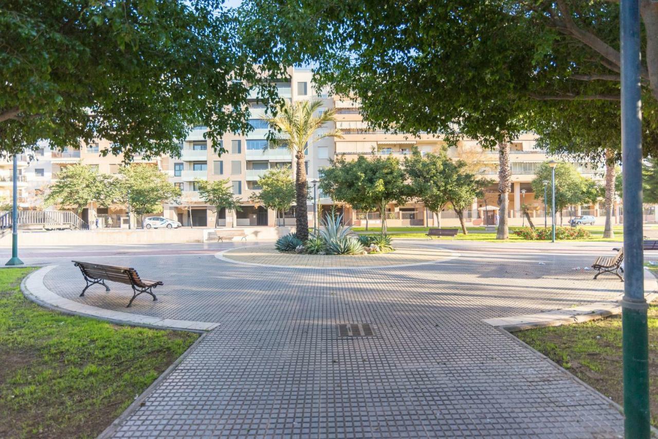 Apartamento Lu&Cia La Playa Málaga Exterior foto